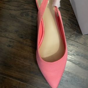 ❤️coral crown an ivy flats❤️